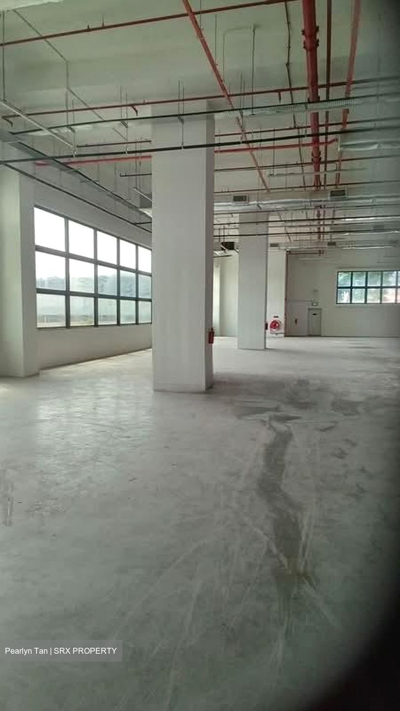 The Furniture Mall (D22), Factory #578542231
